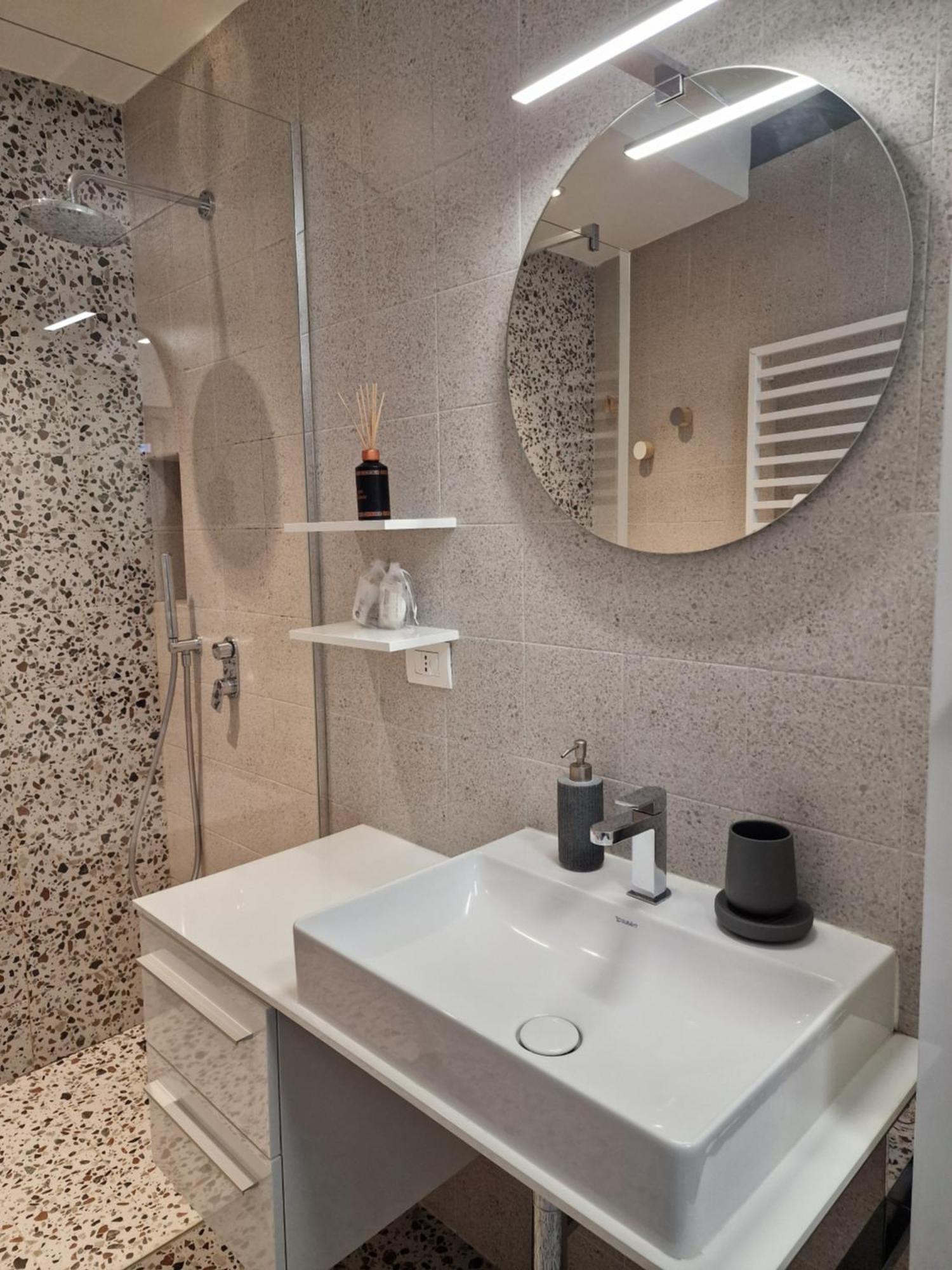 米兰Cozy Flat Mins Walk To Navigli And Metro Porta Genova公寓 外观 照片